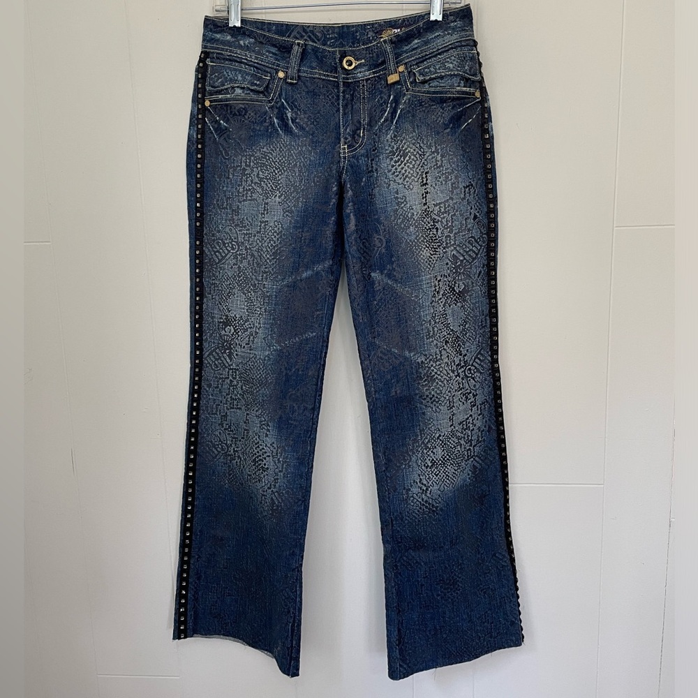 Akademiks Low Rise Boot Cut Jeans Embellished Lace Flap Pocket Women’s Size 28 - Picture 2 of 16